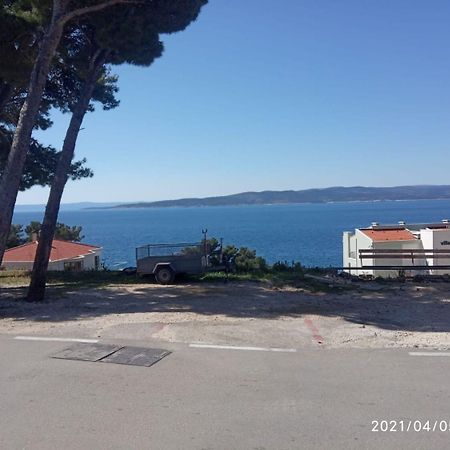 Apartments Lovre - Close To The Sea Brela Buitenkant foto